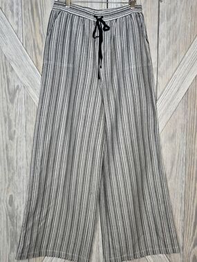 Cotton Bleu Black & White Striped Wide Leg Cropped Pants NWT Large